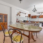 Pet Friendly Home In Gioiosa Marea Vakantiehuis Gioiosa Marea