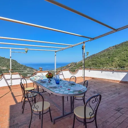 Nyaraló Stunning In